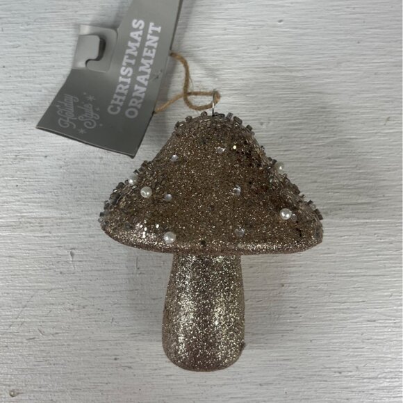 Set Of 7 Holiday Style Christmas Ornaments - Picture 7 of 11